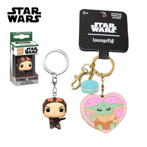 Loungefly Star Wars The Mandalorian Grogu & Funko Fennec Shand Keychains + Comic - Picture 4 of 10